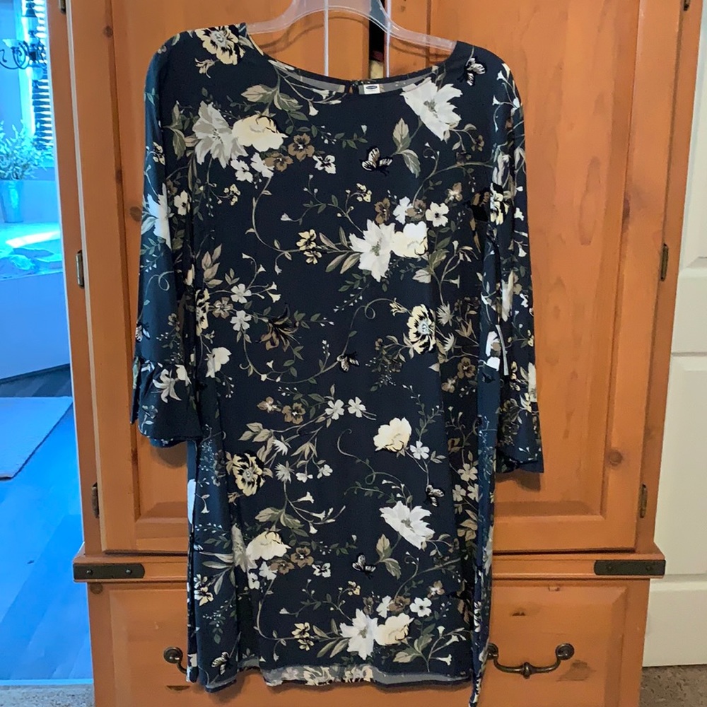 Women’s dress